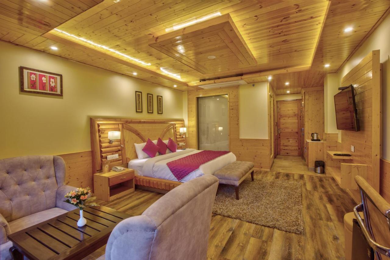 The Holiday Villa Resorts & Spa Manāli Eksteriør bilde