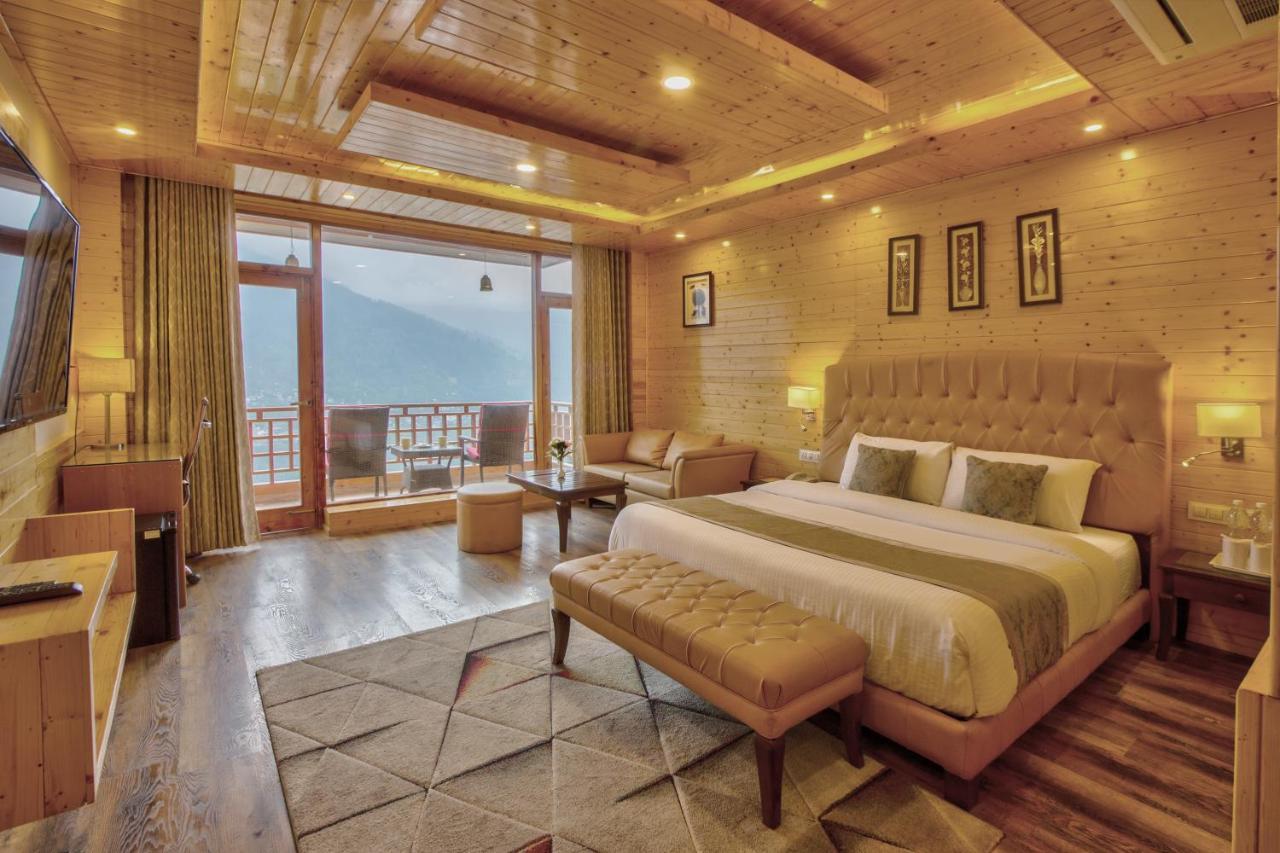 The Holiday Villa Resorts & Spa Manāli Eksteriør bilde