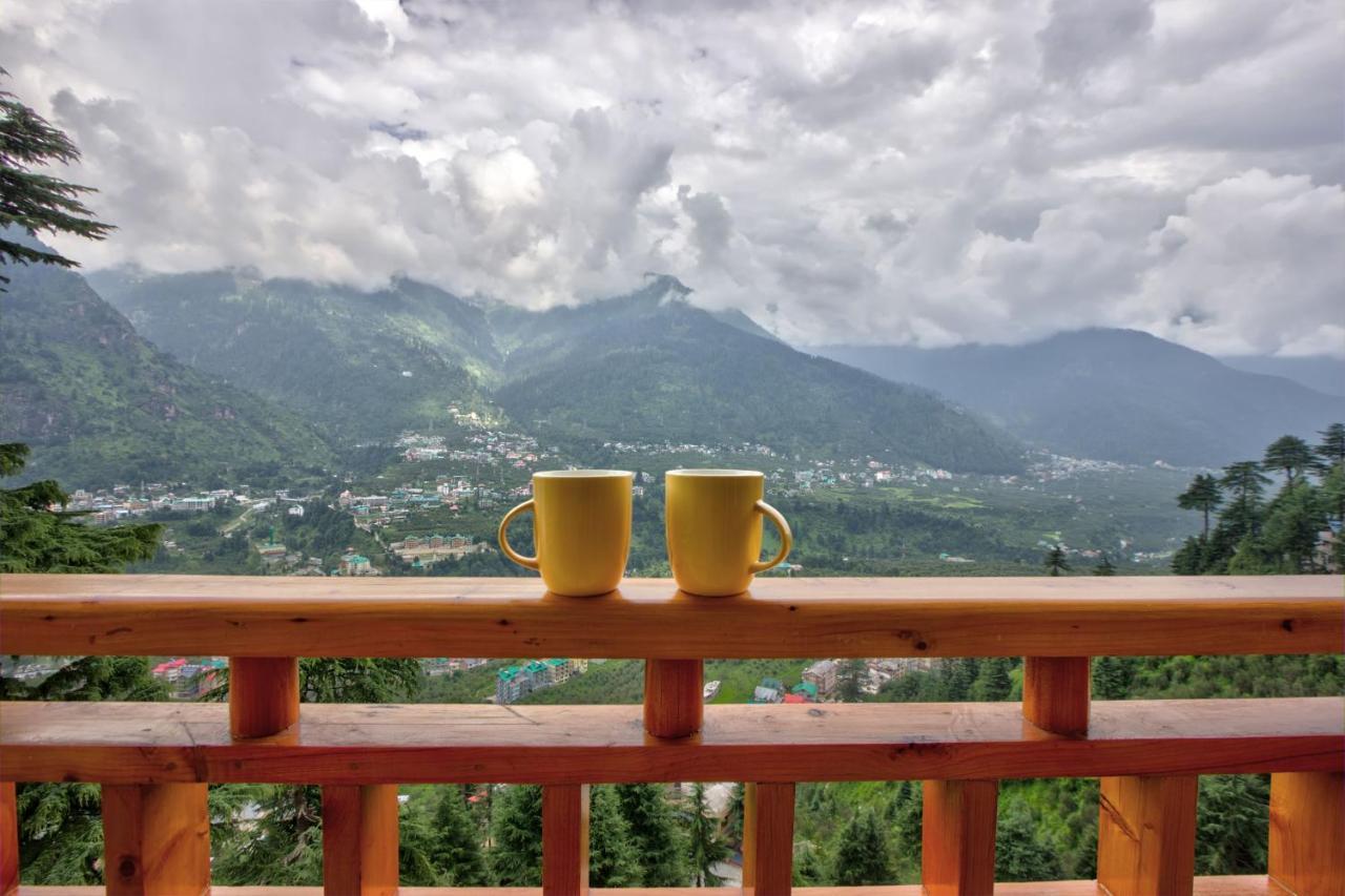 The Holiday Villa Resorts & Spa Manāli Eksteriør bilde