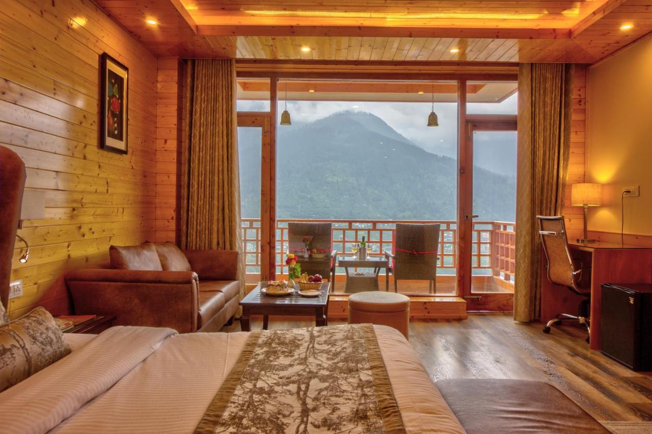 The Holiday Villa Resorts & Spa Manāli Eksteriør bilde