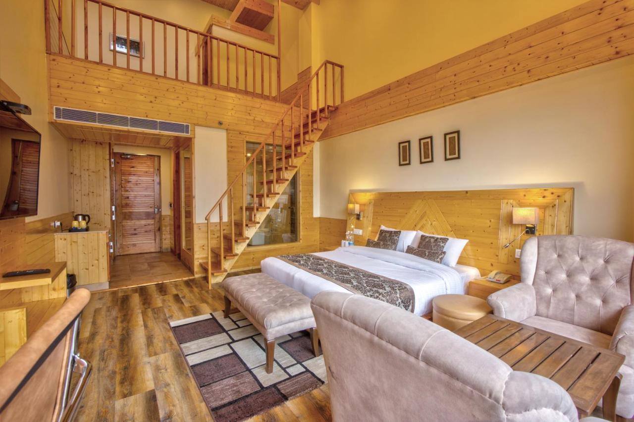 The Holiday Villa Resorts & Spa Manāli Eksteriør bilde